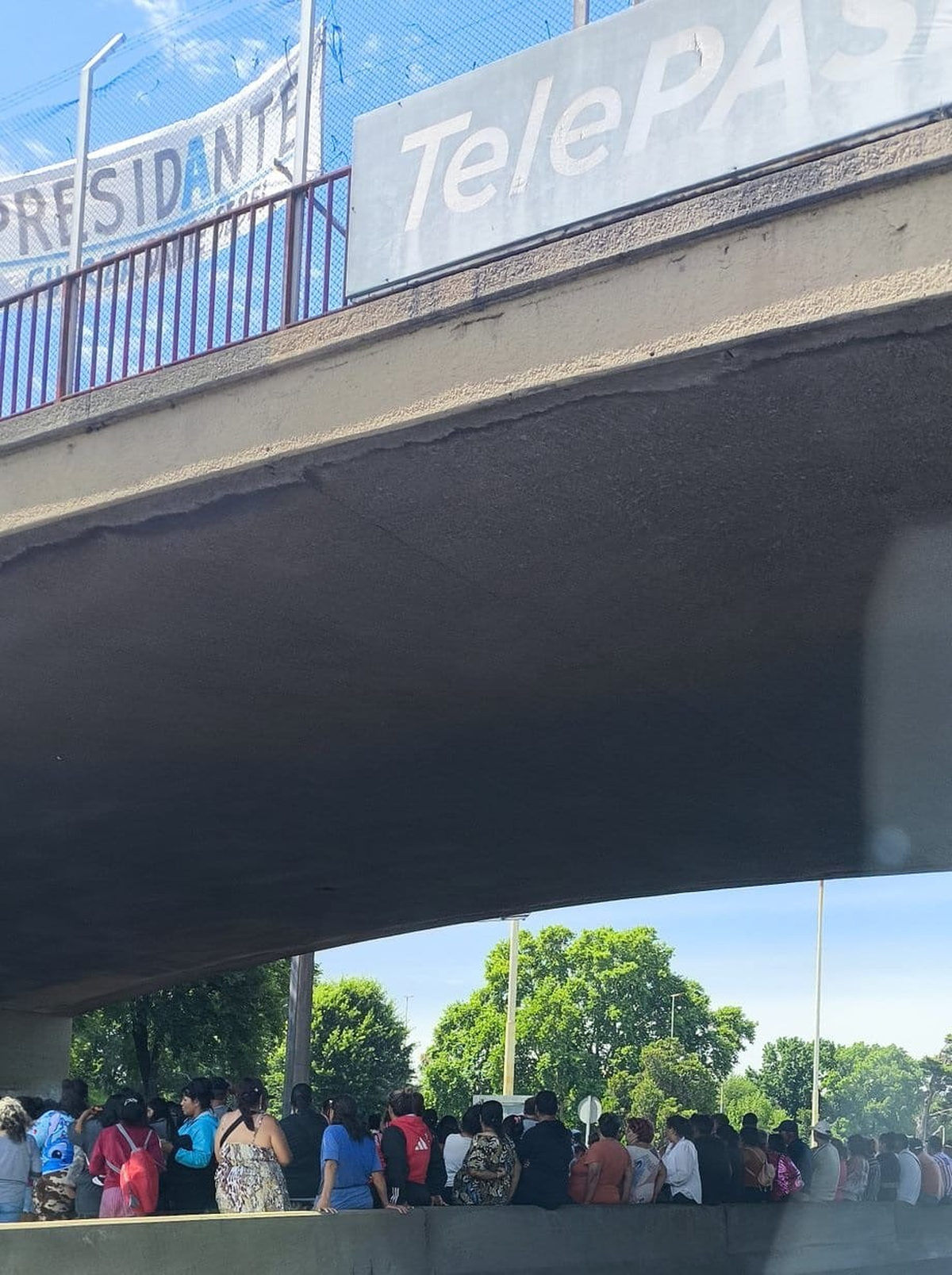 La manifestaci&oacute;n se presenta en Ezeiza.