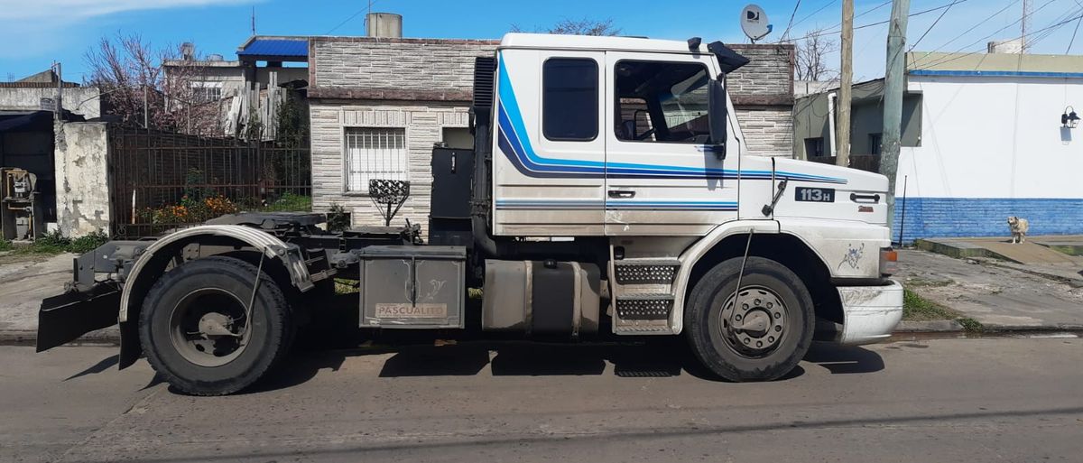 El camión recuperado en Almirante Brown había sido robado en la Ruta Nacional 9 del partido Zárate-Campana. 