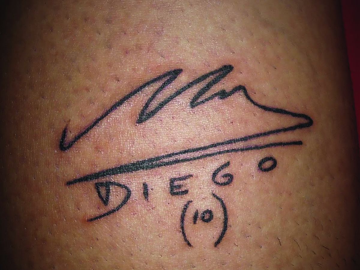 tatuajes de la firma de maradona