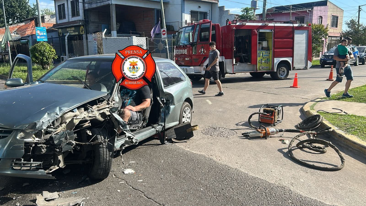 Trabajaron Bomberos de Almirante Brown tras el accidente.