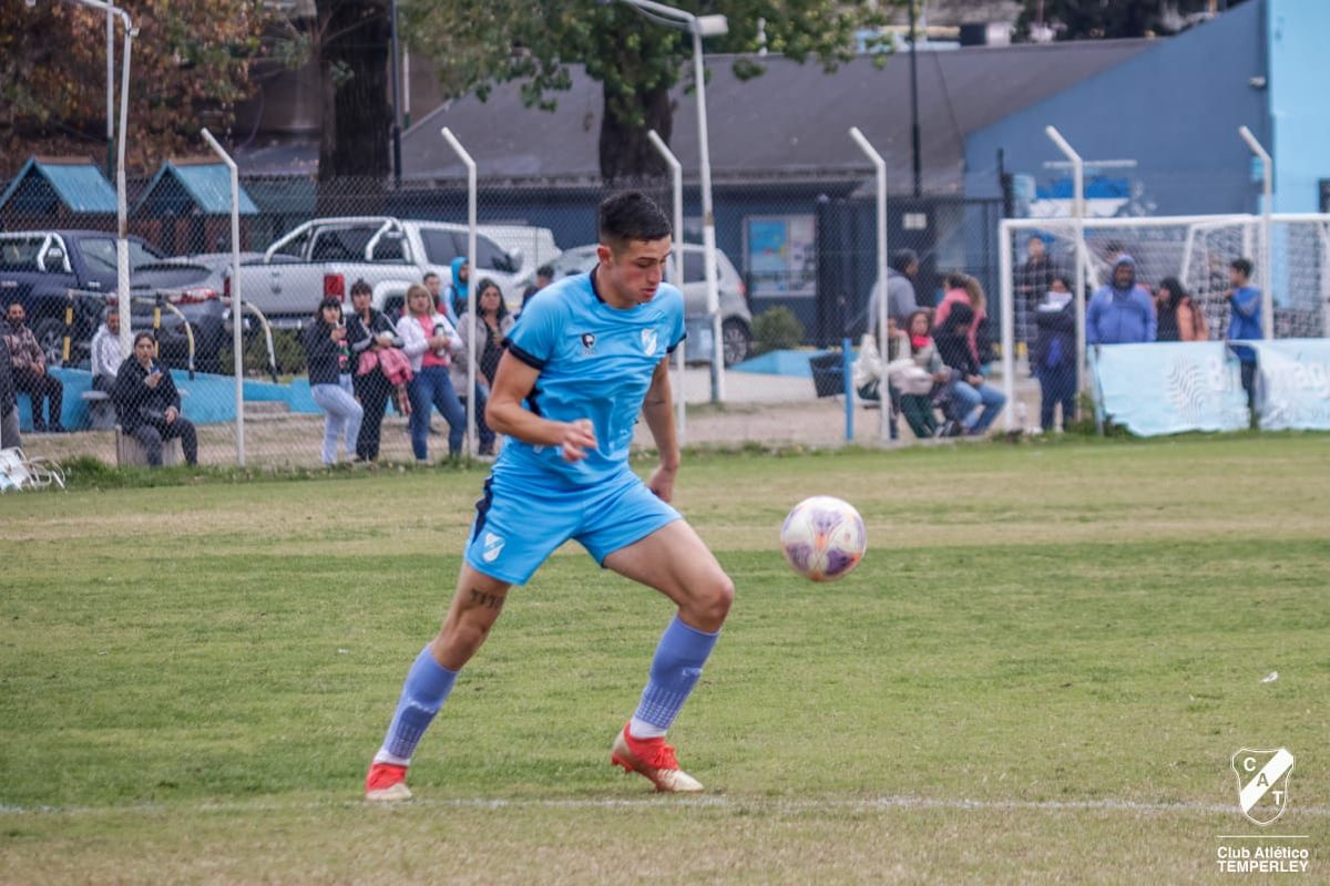 La historia de Lautaro Torres, promesa de Temperley nominada a los
