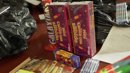 esteban echeverria: el municipio decomiso pirotecnia y desmantelo puestos ilegales en el distrito