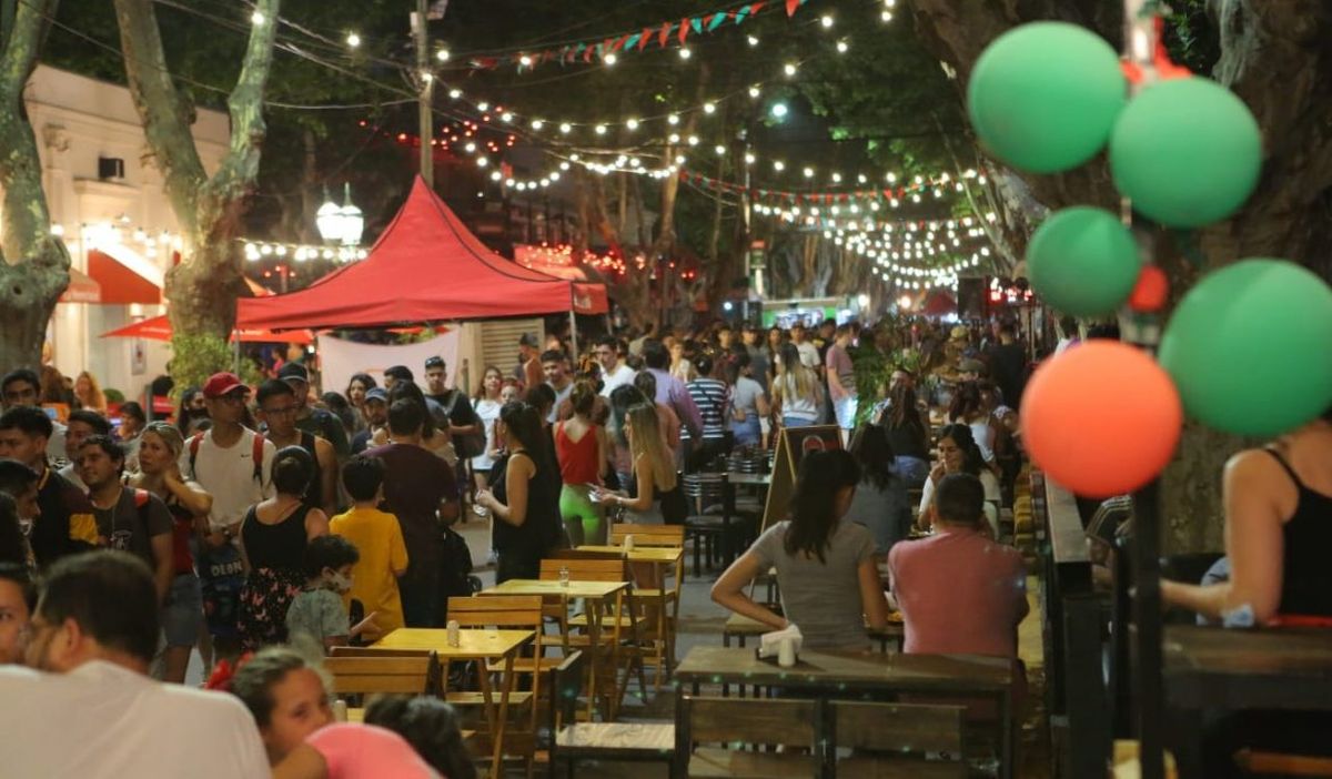 Vuelve Paseo Dorrego en el finde largo