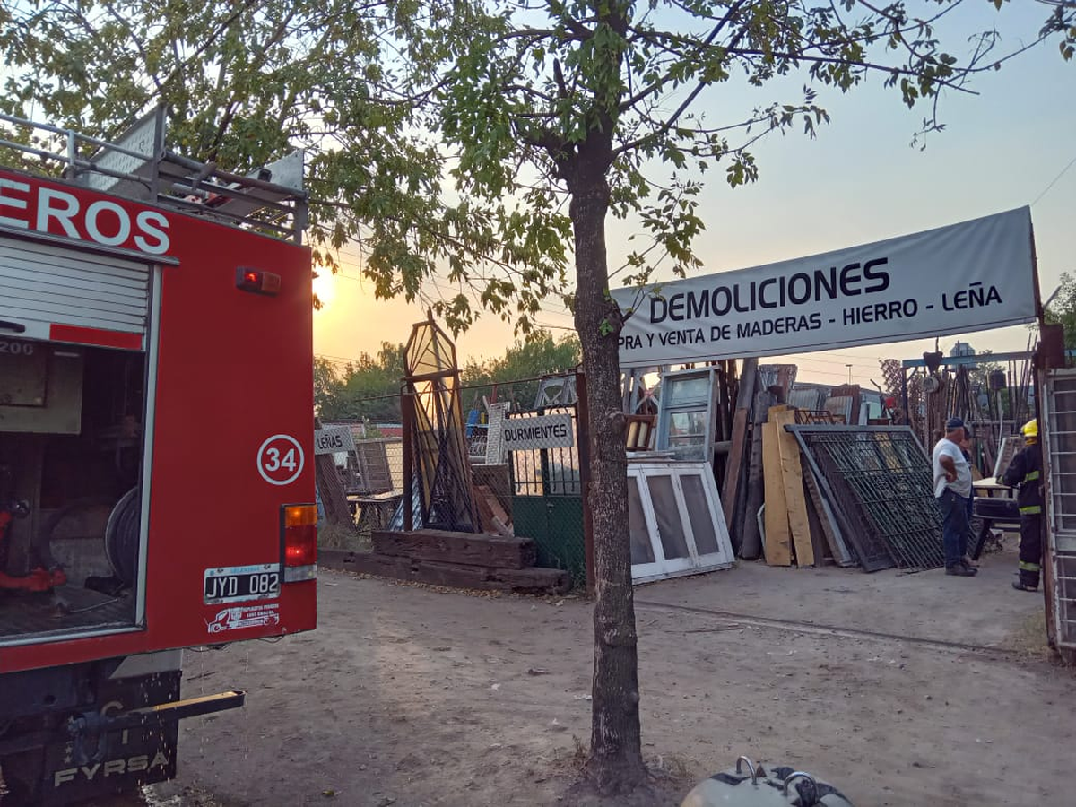 El comercio se encuentra en Avenida Pedro Dreyer 4021.