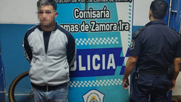 detuvieron a un motochorro en villa centenario tras un robo a un motociclista en lomas