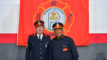 20 años, 20 historias: dos históricos de los bomberos de San Vicente repasan la historia del cuartel