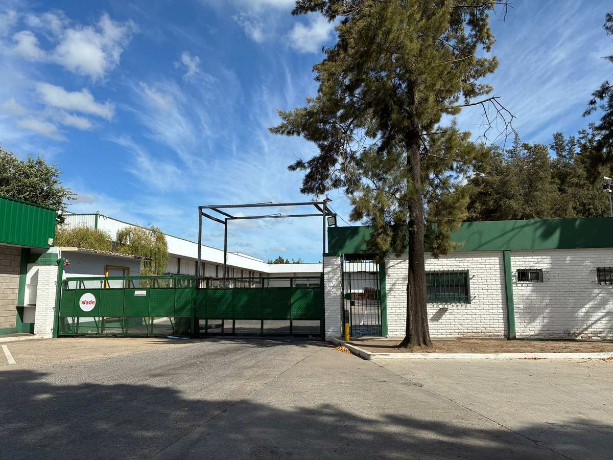 Según informaron a El Diario Sur empleados de la empresa, durante esta jornada la planta permanece inactiva.