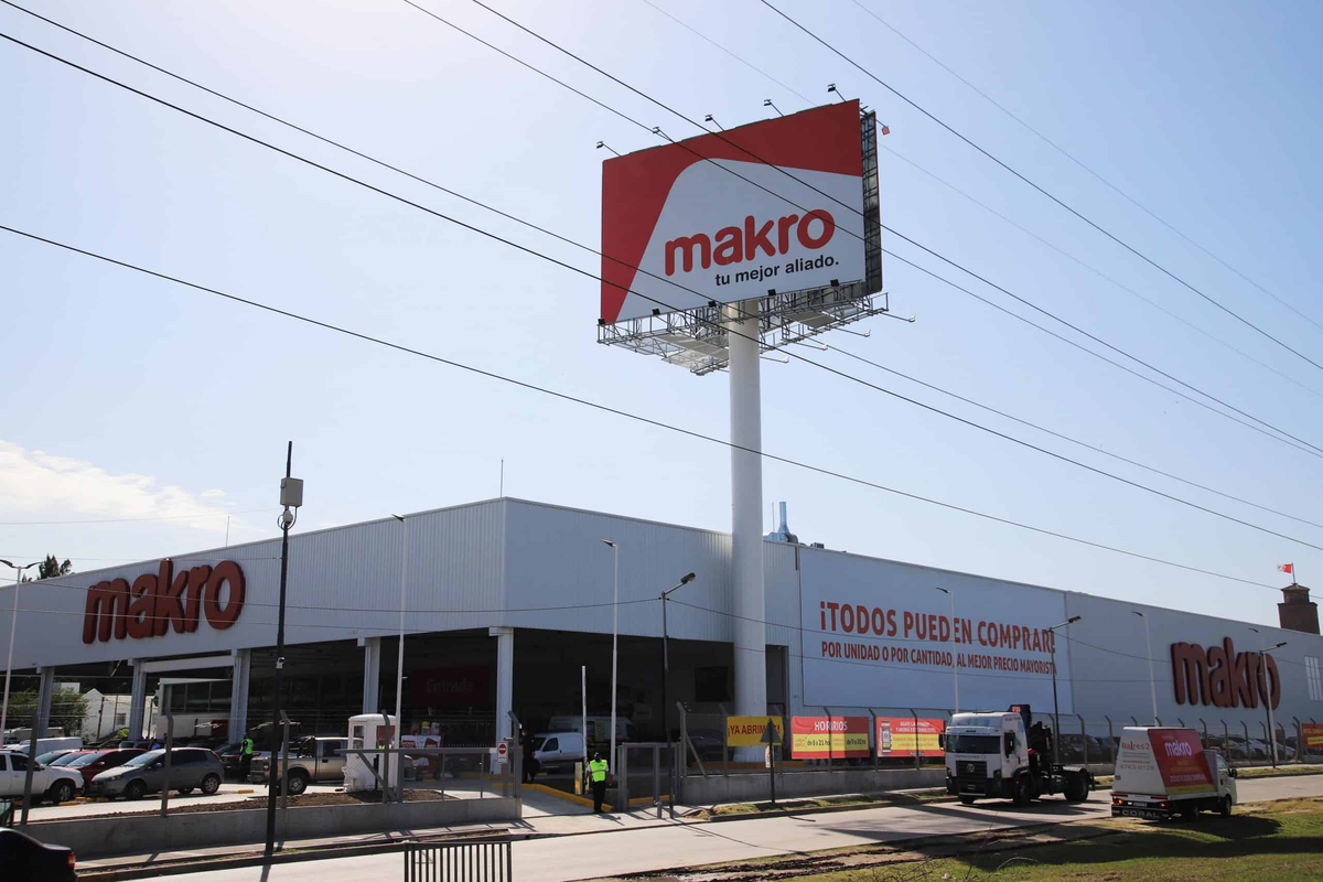 Makro tiene sucursales en Lomas, Avellaneda y Quilmes.