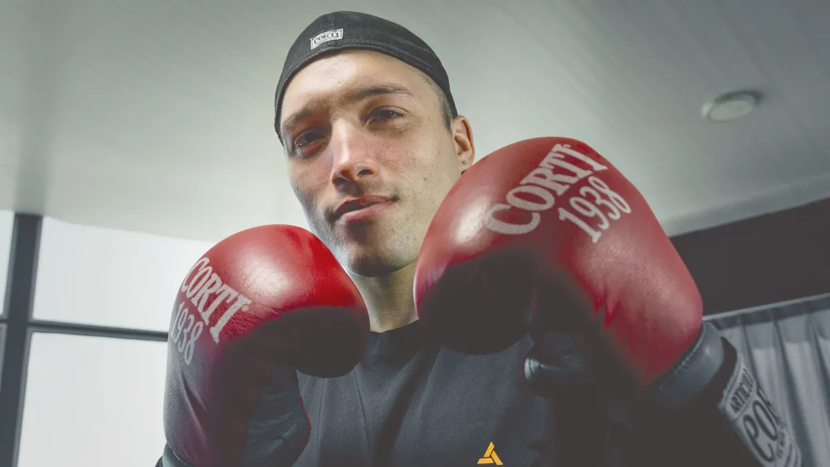 El boxeador de Monte Grande visitó el estudio de El Diario Sur en vivo. 