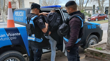 Detuvieron en San Vicente a un sospechoso de robar en al menos dos comercios