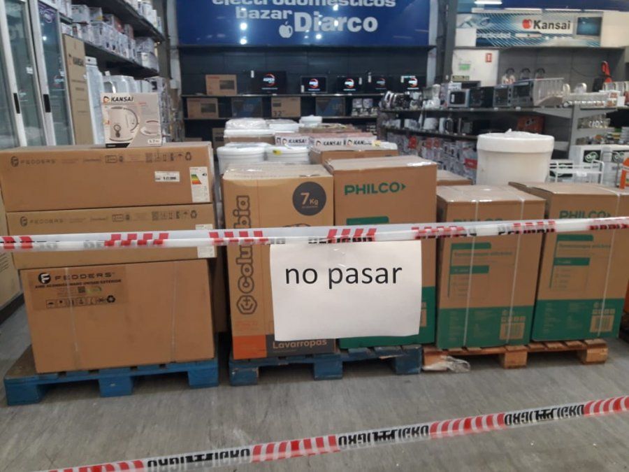 Lanús: supermercados solo podrán vender productos esenciales