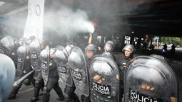 cortes en los accesos a capital: protestas en los puentes pueyrredon y la noria por cierre de planes sociales