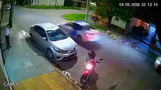 Lanús: motochorros escaparon por los pasillos del barrio Acuba tras persecución de cinco kilómetros