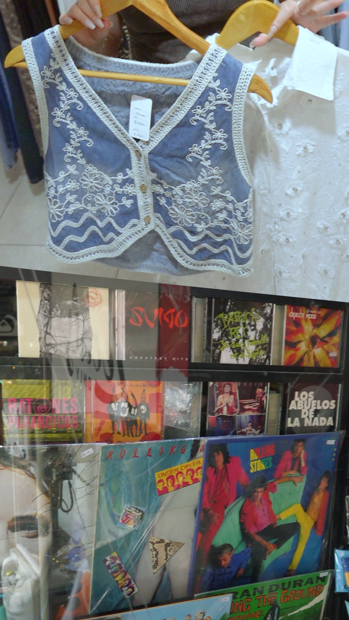 Monte Grande: vecinos recorren el centro comercial en los días previos a la Navidad, con calles concurridas y compras de último momento.