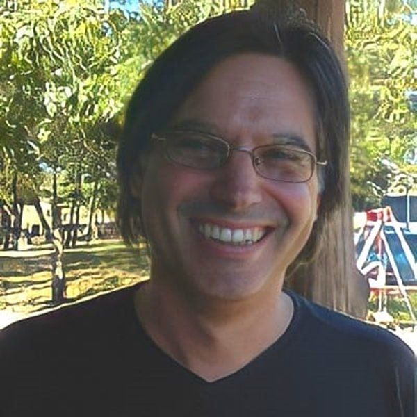 La UNLZ llora la muerte del docente Silvio Giangreco.