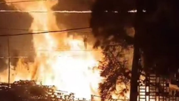 Grave incendio en un depósito de Esteban Echeverría