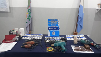 Allanamiento en un desarmadero de autos robados en Esteban Echeverría: cinco detenidos