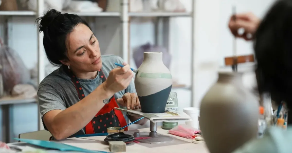 La Escuela de Cer&aacute;mica es una de las habilitadas para la inscripci&oacute;n en Lomas.&nbsp;