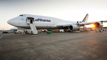 Un avión que iba de Ezeiza a Frankfurt sufrió graves turbulencias: al menos 11 heridos