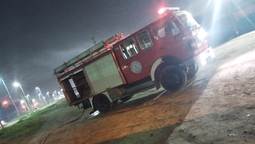 nuevo incendio en un deposito de 9 de abril: trabajaron dos dotaciones de bomberos