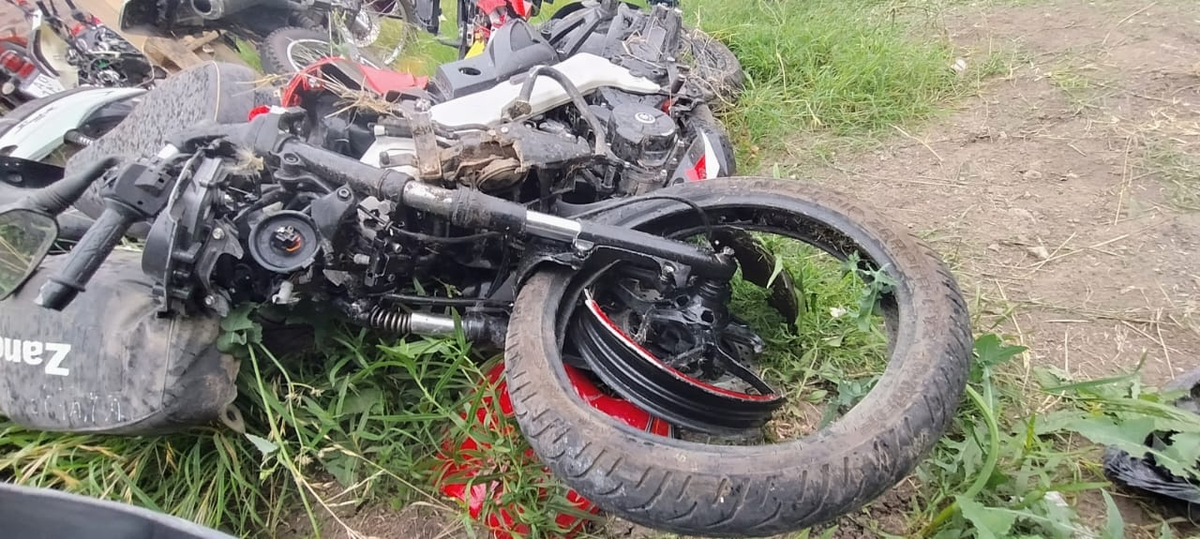 Así quedó la moto de David tras el accidente. 