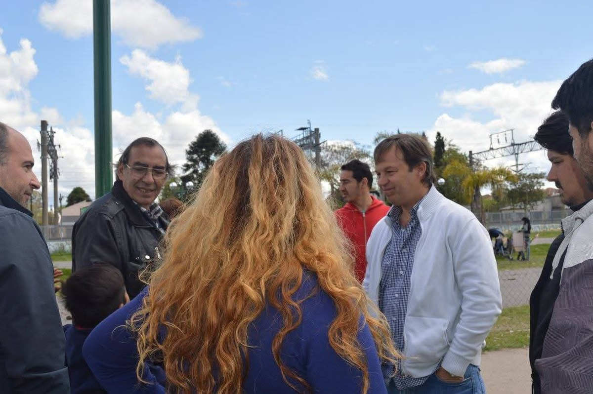 El ex concejal junto a Mariano Cascallares en Glew.