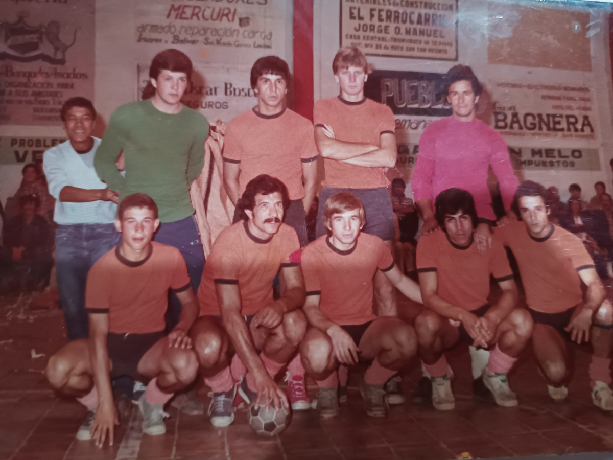 Ruben se convirti&oacute; en una &ldquo;leyenda&rdquo; como jugador de los recordados campeonatos de f&uacute;tbol 5 del Club Deportivo San Vicente.