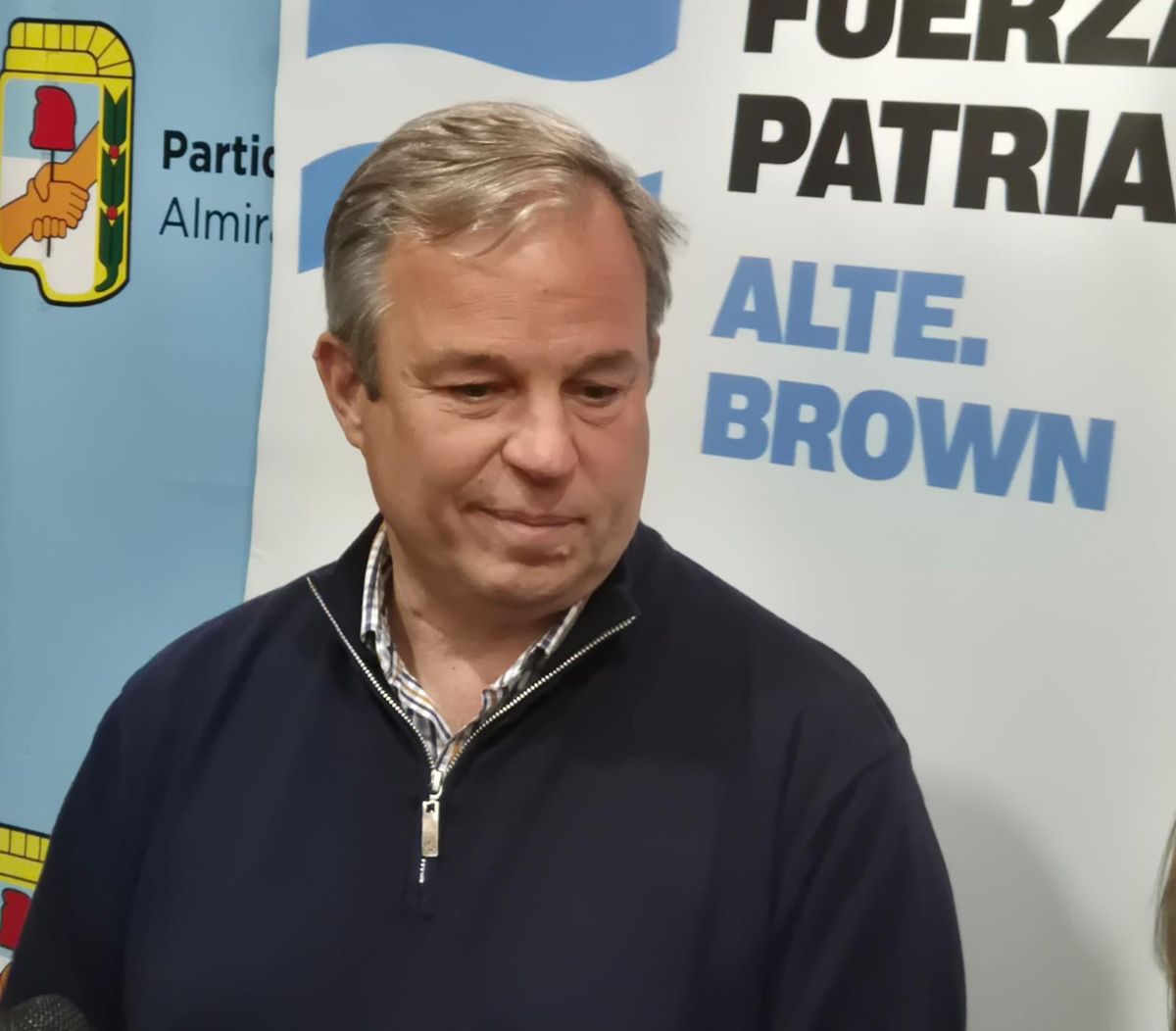 El intendente de Almirante Brown, Mariano Cascallares, viajó al bunker de Fuerza Patria en La Plata