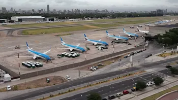 Ezeiza recibirá los vuelos de Aeroparque, que estará dos días cerrado
