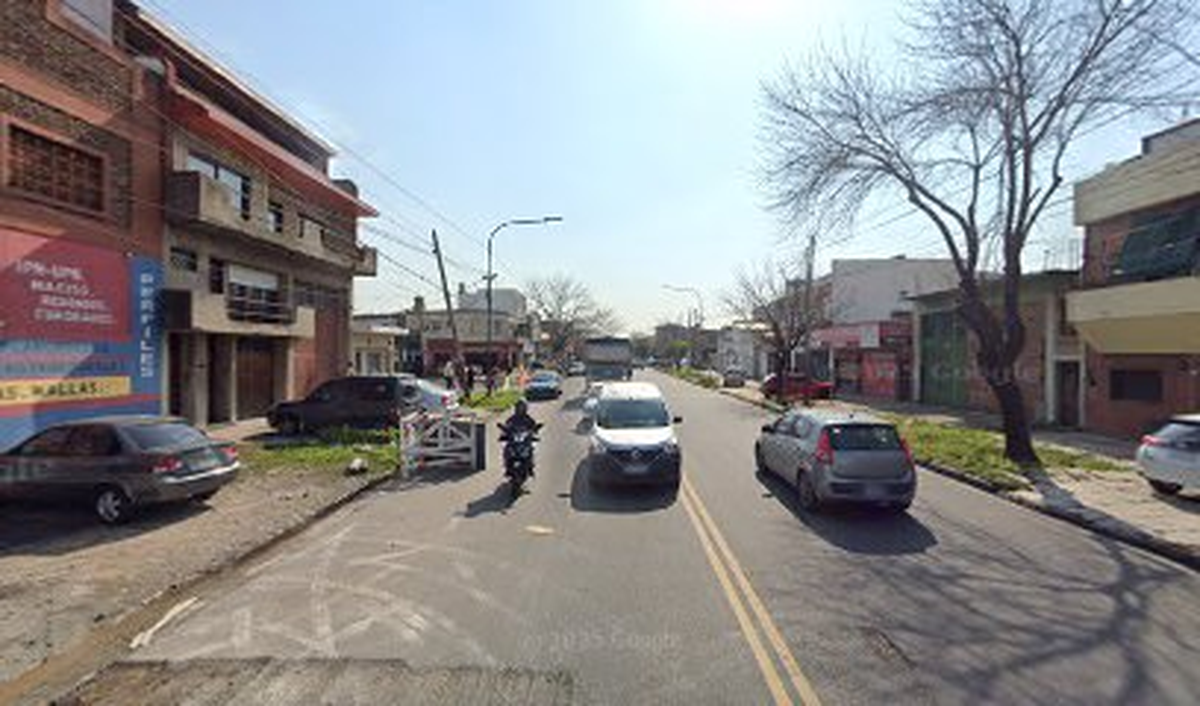 La vivienda de Lanús tuvo grandes daños materiales. La vivienda de Lanús tuvo grandes daños materiales.
