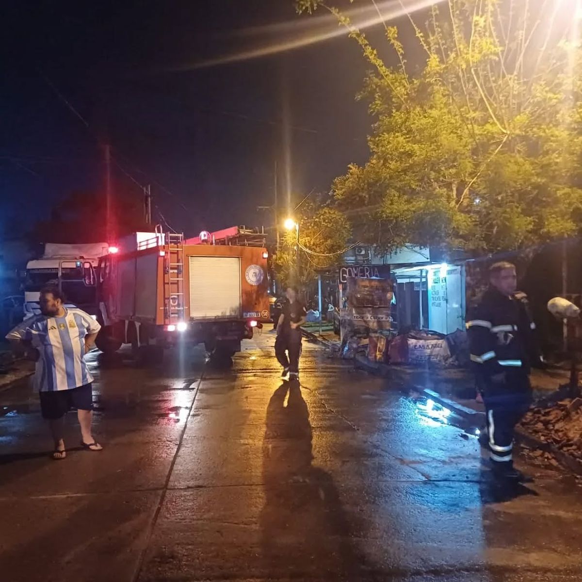 El animal fue rescatado de una casa que se incendió en Monte Grande. 