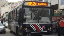 por obras, desvian los recorridos de las lineas 541 y 562 en lomas