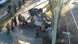 fuerte choque y vuelco en el cruce de alejandro korn