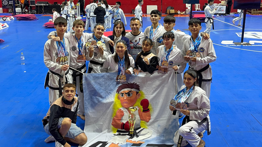 Una academia de Taekwondo de Monte Grande se lució en el Panamericano: consiguió 12 medallas de oro