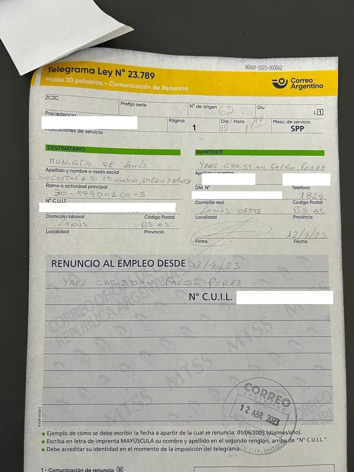 El telegrama con el que el futuro árbitro de Independiente-Racing renunció a su puesto en el Municipio de Lanús.