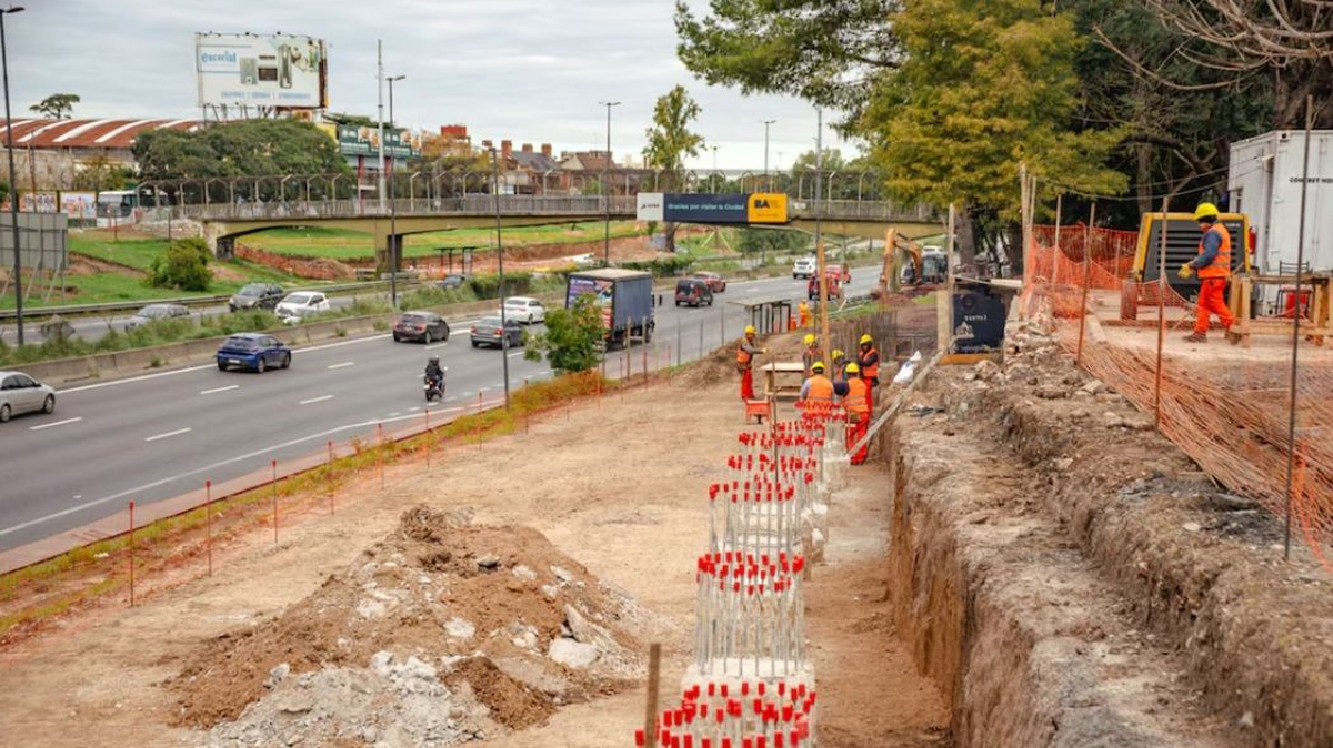 Los trabajos apuntan a extender el Metrobus. Los trabajos apuntan a extender el Metrobus.