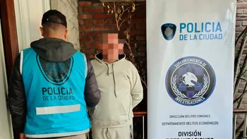 Detuvieron en zona sur a un hombre acusado de liderar banda de estafadores