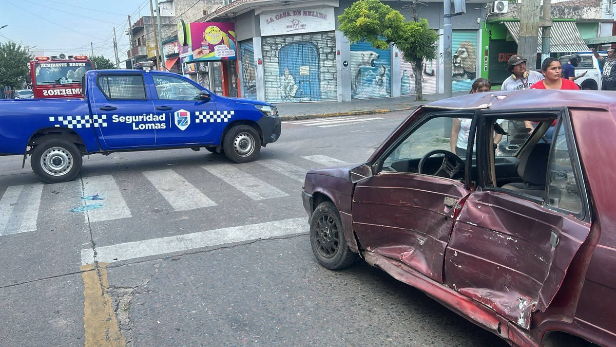 El tr&aacute;nsito permaneci&oacute; cortado en Almirante Brown.