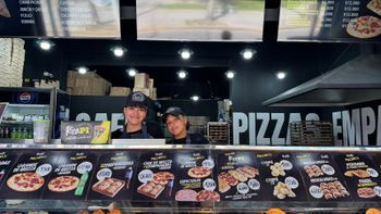 El auge de las empanadas baratas de franquicia ya pisa fuerte en San Vicente y Alejandro Korn
