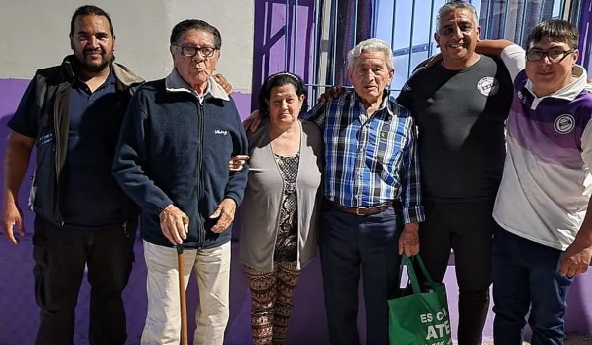 El socio vitalicio en la fiesta por el aniversario N°70 del club. 
