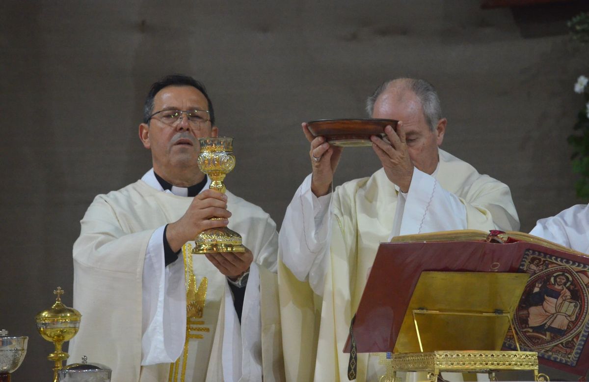 Falleció el padre Roberto Scali, párroco de la iglesia Santa Ana de Glew