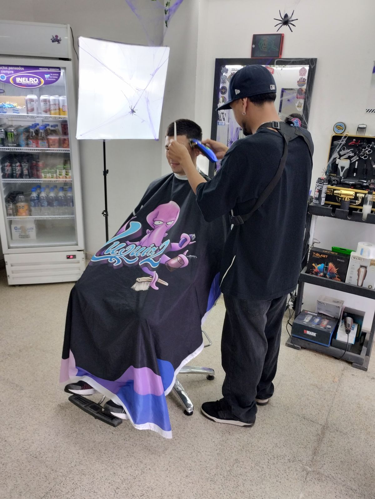 Barberos de Monte Grande ganaron un concurso nacional y se llevaron $1.500.000 Barberos de Monte Grande ganaron un concurso nacional y se llevaron $1.500.000
