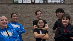 a las patinadoras de san vicente les exigen un costoso traje oficial para el panamericano y buscan ayuda