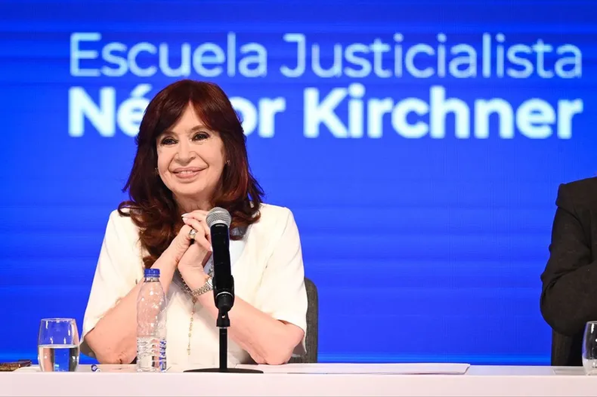 Cristina Kirchner recibirá a Victoria Villarruel para iniciar la transición en el Senado