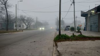 Persiste la niebla en la región y sigue vigente la alerta violeta del SMN