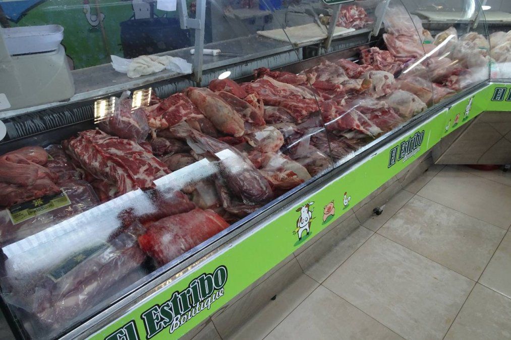 Menos asados en Canning: parrillas y carnicerías con ventas reducidas por la crisis