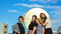 la banda de pop amor elefante vuelve a lomas de zamora: nos pone muy contentas que sea en nuestra ciudad