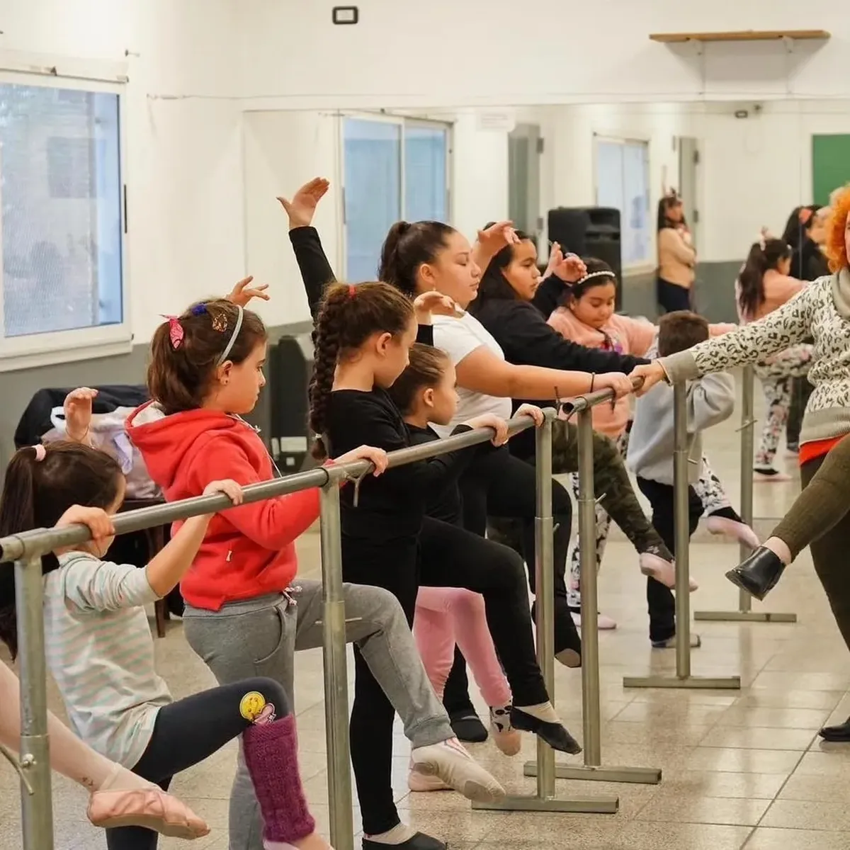 Vecinos de Lomas ya pueden anotarse en los talleres gratuitos que se dictan en centros culturales de distintos barrios del distrito.
