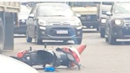 choque fatal en lomas: motociclista murio tras ser embestida por un camion