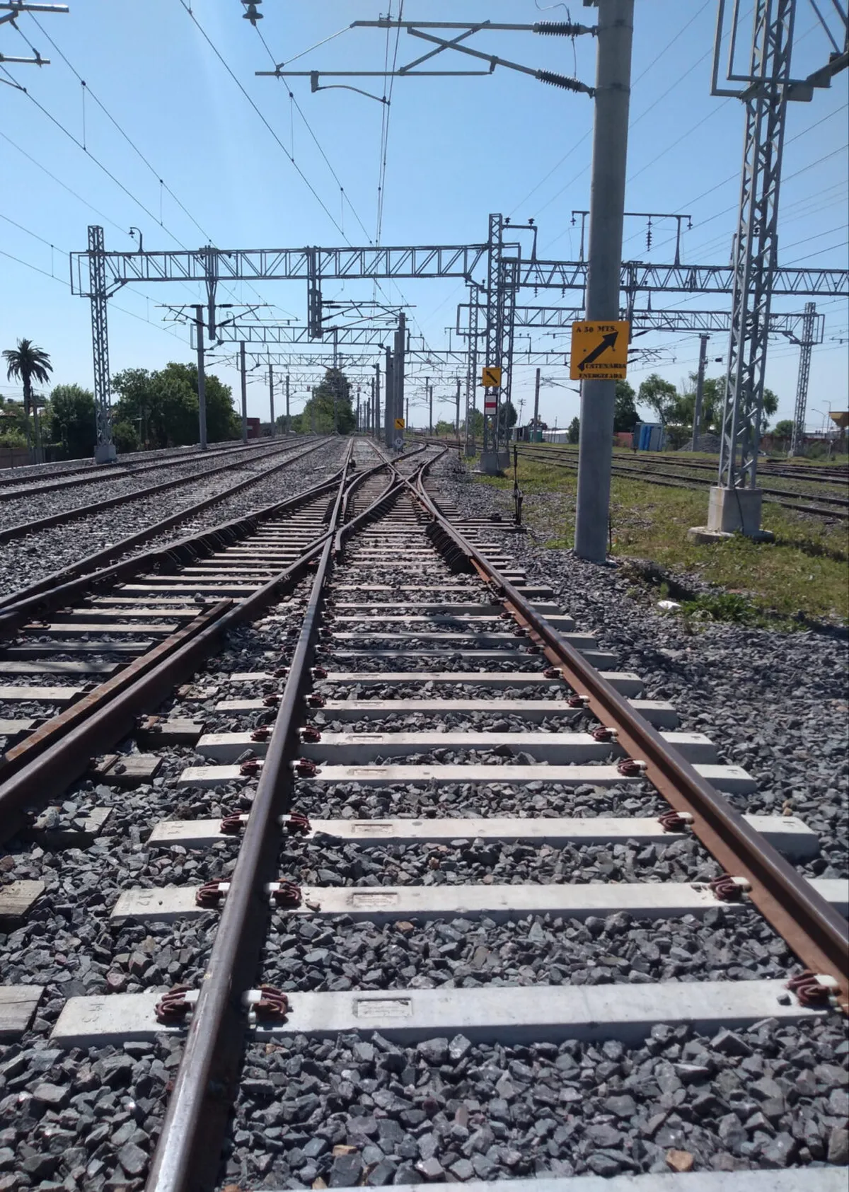 Obras de renovación de vías en el Tren Roca.